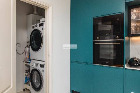 Apartamento T3 Renovado em condomínio fechado em Carcavelos, perto do mar