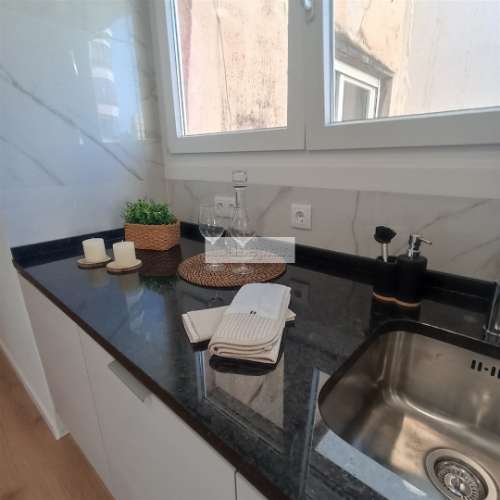 Apartamento T3 totalmente Renovado e mobilado em Benfica