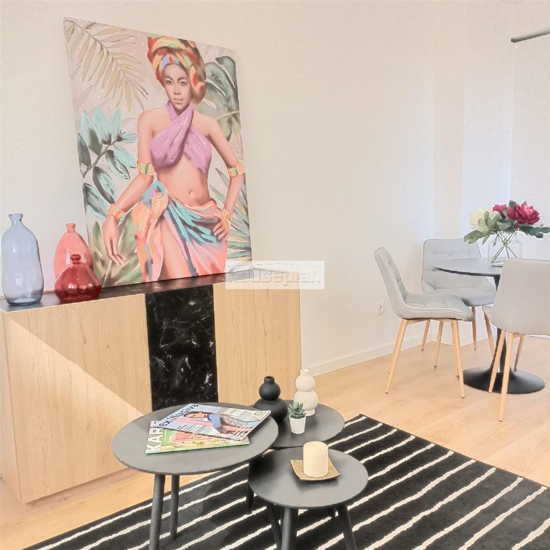 Apartamento T3 totalmente Renovado e mobilado em Benfica