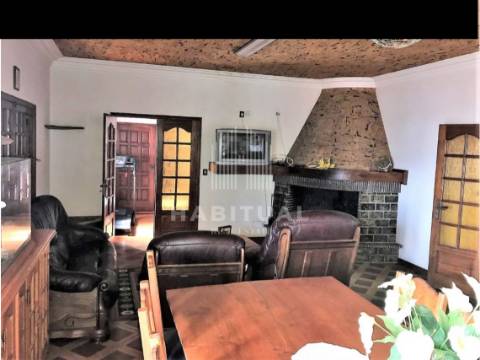 Moradia Isolada T5 na Abelheira