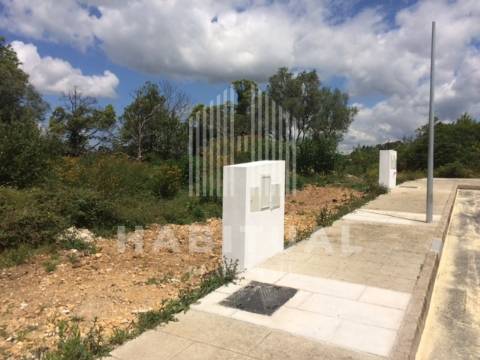 Lote de 406 m2 em Campos