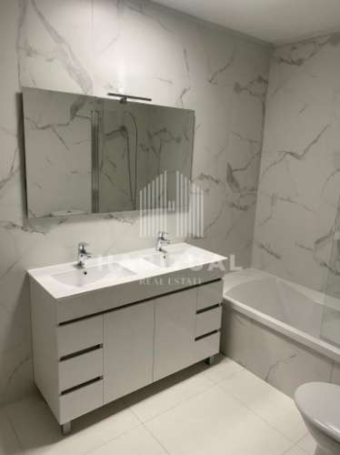 Moradia Geminada T3 em Areosa