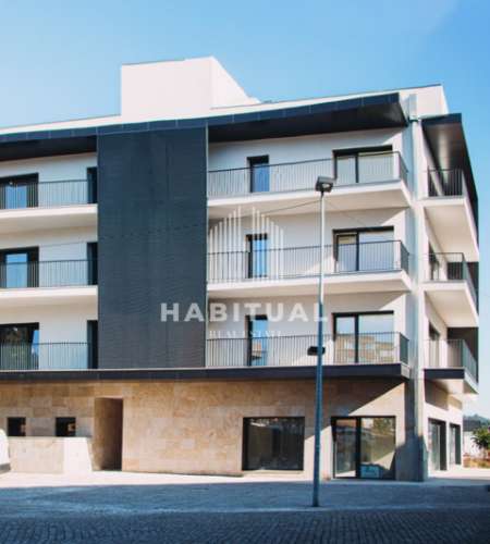 Apartamento T3 em Monção - R/C