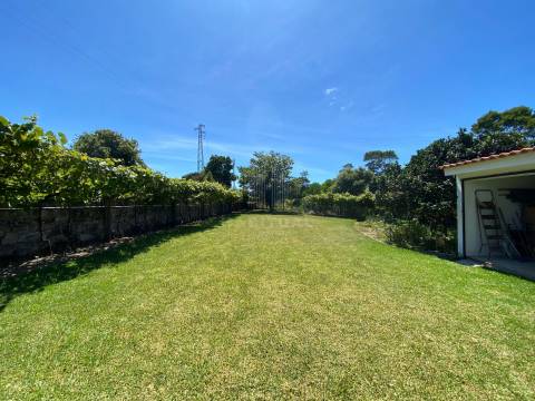 Moradia T9 Perto da Praia em Moledo