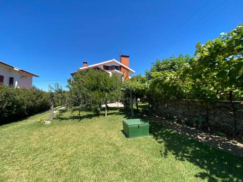 Moradia T9 Perto da Praia em Moledo