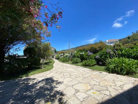 Moradia T9 Perto da Praia em Moledo