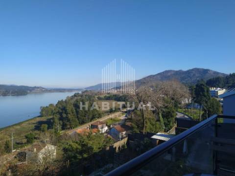 Moradia T4 Com Vistas Rio em Seixas