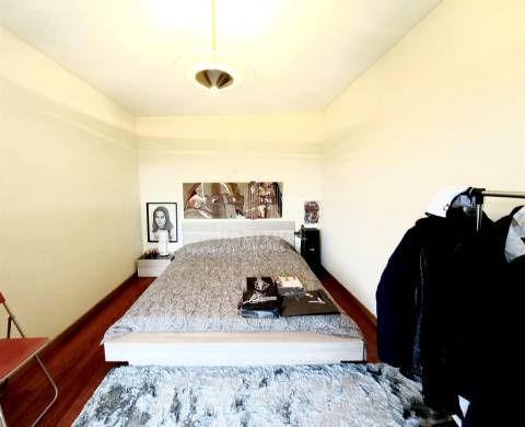 Moradia T4 em Loivo com Vistas para o Rio Minho e Piscina Exterior