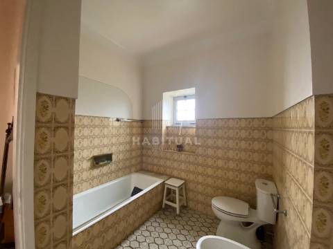 Moradia  T5  em Vila Praia de Âncora