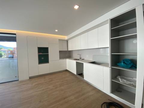 Apartamento T3  na Abelheira