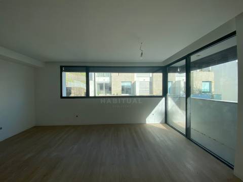 Apartamento T3  na Abelheira