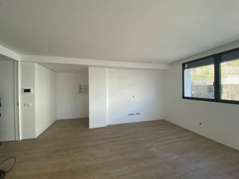 Apartamento T3  na Abelheira