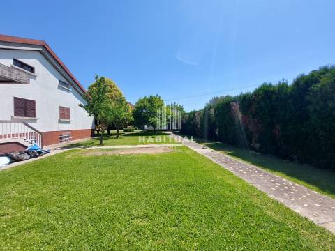 Moradia Isolada T4 com Garagem em Campos - Vila Nova de Cerveira