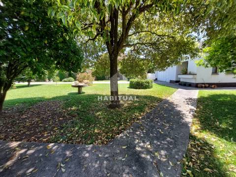 Moradia Isolada T4 com Garagem em Campos - Vila Nova de Cerveira