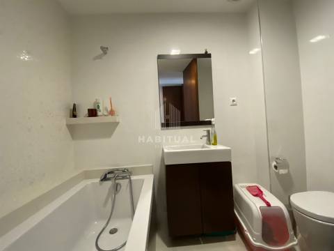 Apartamento T2 com Piscina na Meadela