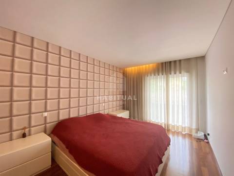 Apartamento T2 com Piscina na Meadela