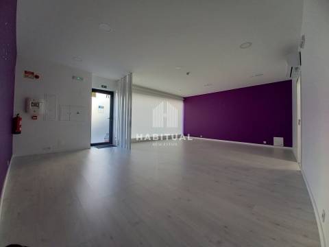 Loja comercial no Centro de Viana do Castelo