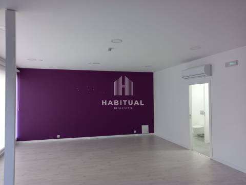 Loja comercial no Centro de Viana do Castelo