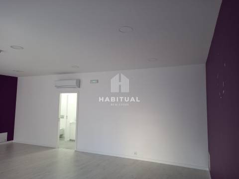 Loja comercial no Centro de Viana do Castelo