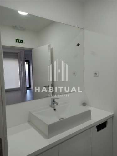 Loja comercial no Centro de Viana do Castelo