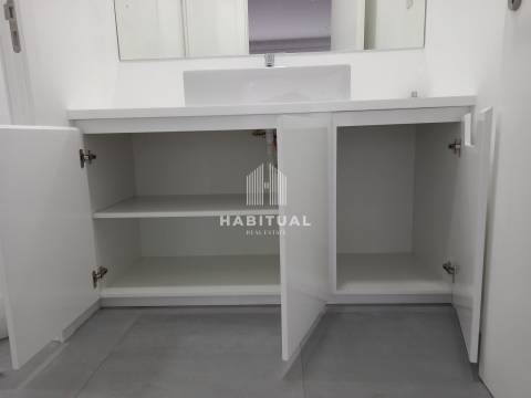 Loja comercial no Centro de Viana do Castelo