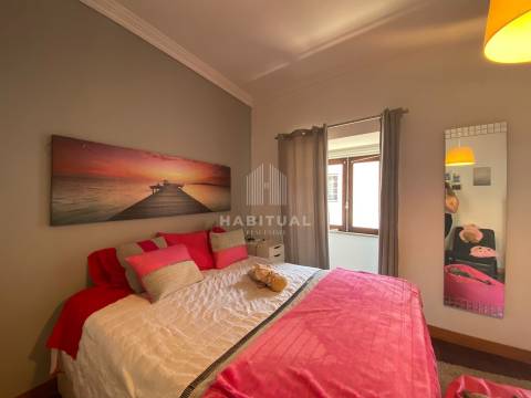 Prédio de 3 Pisos no Centro Histórico de Vila Nova de Cerveira