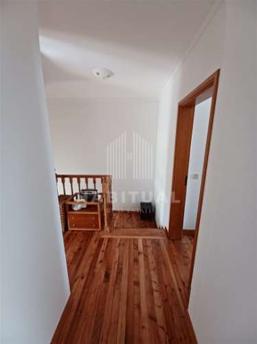 MORADIA T3 EM MOLEDO - VISTA MAR