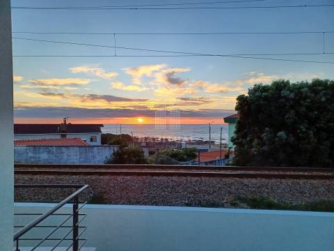 MORADIA T3 EM MOLEDO - VISTA MAR