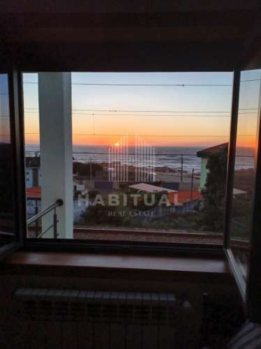 MORADIA T3 EM MOLEDO - VISTA MAR