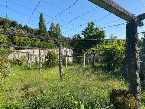 QUINTINHA EM CRISTELO - CAMINHA