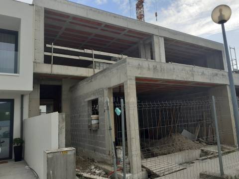 Moradia em Banda T3 DUPLEX Venda em Viana do Castelo (Santa Maria Maior e Monserrate) e Meadela,Viana do Castelo