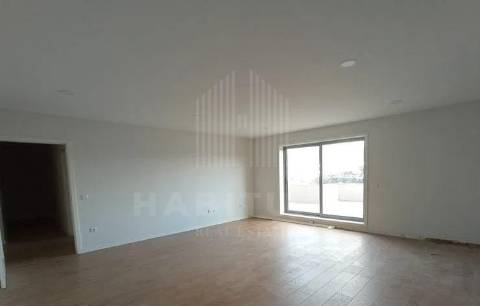 APARTAMENTO T4 DUPLEX EM CREIXOMIL