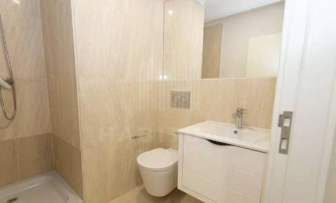 APARTAMENTO T4 DUPLEX EM CREIXOMIL