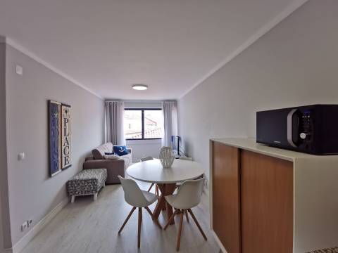 Apartamento T1 em Vila Praia de Ancora - Primeira linha