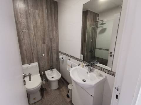 Apartamento T1 em Vila Praia de Ancora - Primeira linha