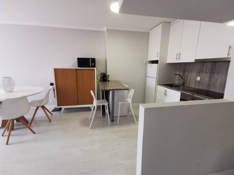 Apartamento T1 em Vila Praia de Ancora - Primeira linha