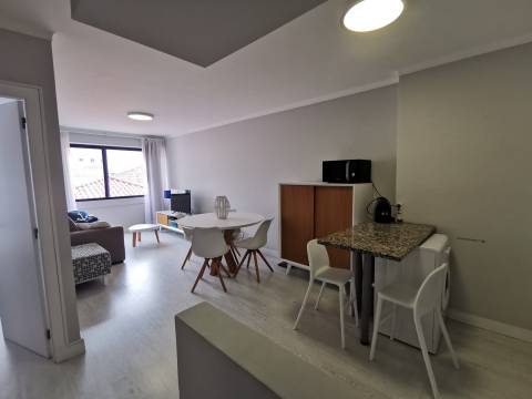 Apartamento T1 em Vila Praia de Ancora - Primeira linha