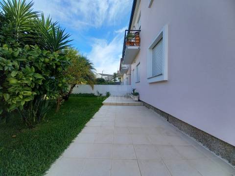 ANDAR MORADIA T2  NA MEADELA