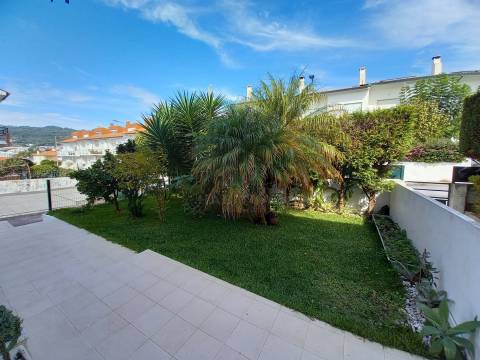 ANDAR MORADIA T2  NA MEADELA