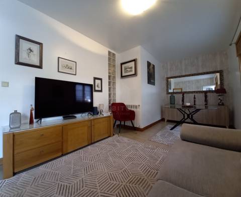 ANDAR MORADIA T2  NA MEADELA