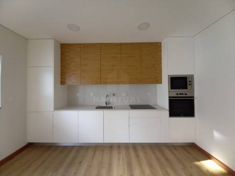 APARTAMENTO T3 COM TERRAÇO NO CENTRO DA CIDADE DE VIANA DO CASTELO