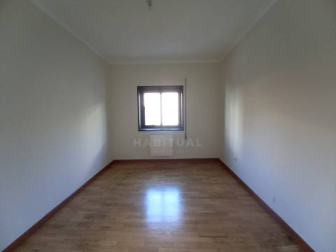 APARTAMENTO T3 COM TERRAÇO NO CENTRO DA CIDADE DE VIANA DO CASTELO