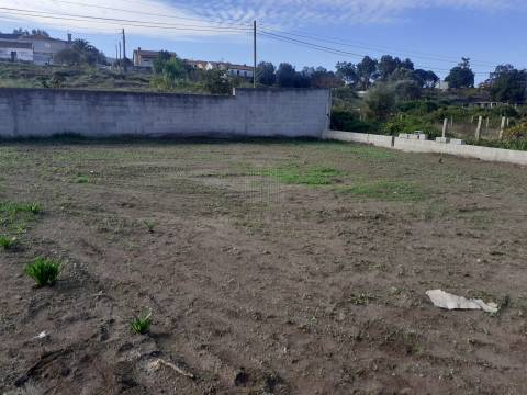 MORADIA TÉRREA T3 EM SUBPORTELA