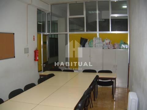 Loja em VILA NOVA DE CERVEIRA