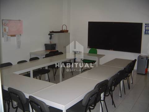 Loja em VILA NOVA DE CERVEIRA