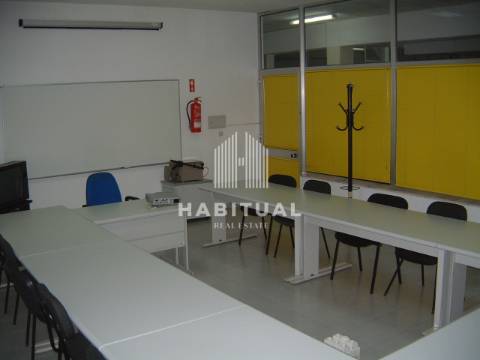 Loja em VILA NOVA DE CERVEIRA