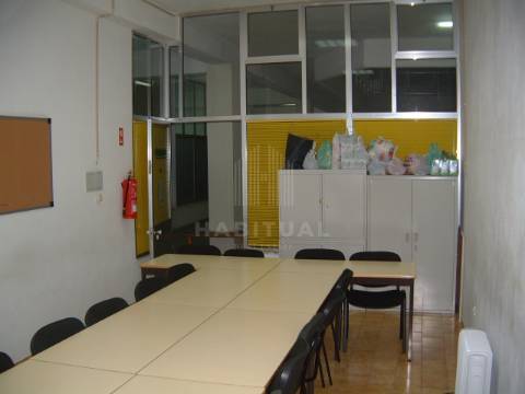 Loja em VILA NOVA DE CERVEIRA