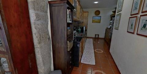 MORADIA T4+1 NA MEADELA ( COVA)