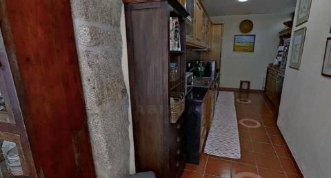 MORADIA T4+1 NA MEADELA ( COVA)