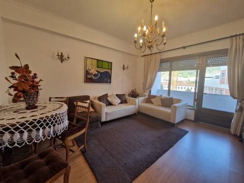 Apartamento T2 Arrendamento em Viana do Castelo (Santa Maria Maior e Monserrate) e Meadela,Viana do Castelo